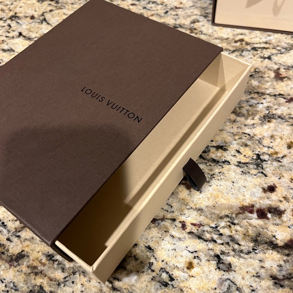 Louis Vuitton Chocolate Brown and Cream Box